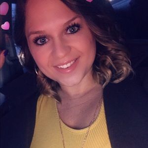 Meet your Posher, Rachel